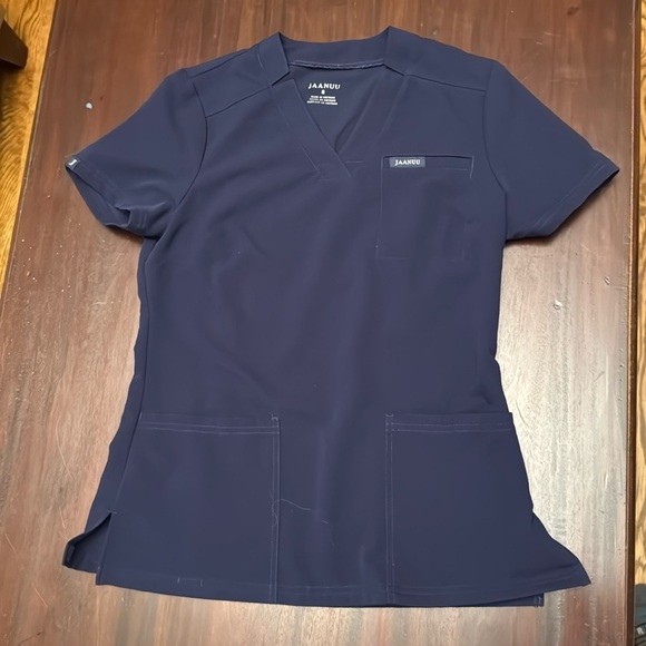 Jaanuu navy blue scrub top size small - Picture 1 of 5